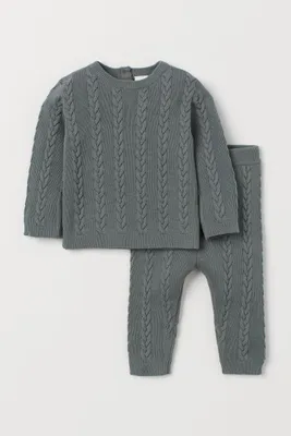 Cable-knit Sweater and Pants