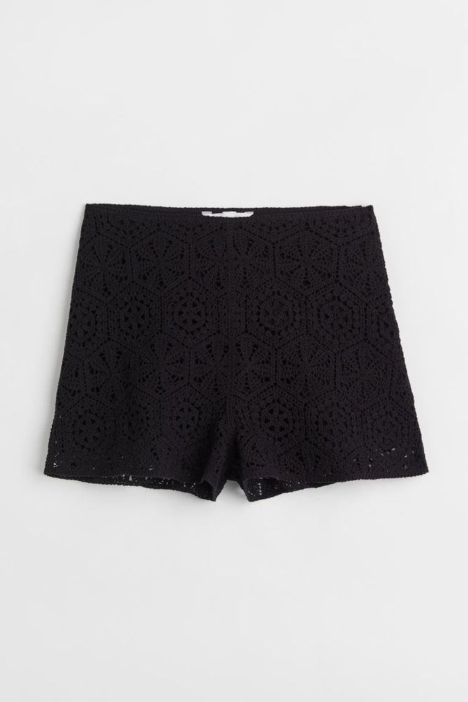 Crochet-look Shorts