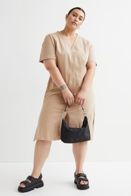 H&M+ Robe en jersey avec boutonnage