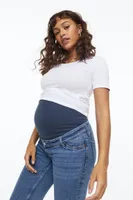 MAMA Straight Ankle Jeans