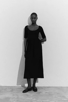 Scoop-neck Jersey Dress