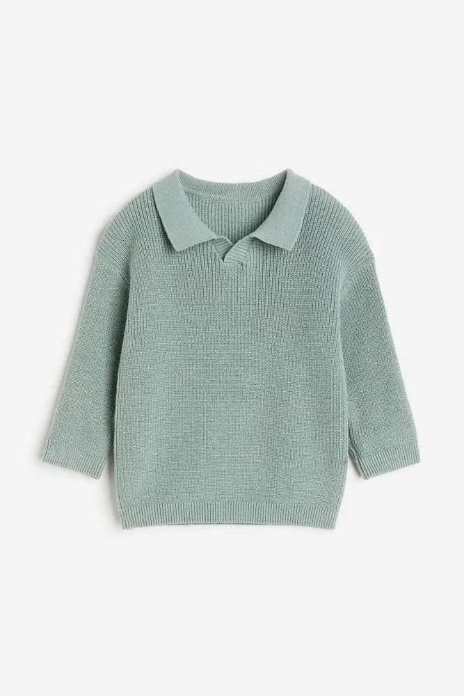 Sweater with Collar