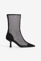 Mesh Sock Boots