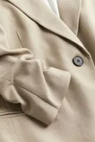 Gathered-sleeve Jacket