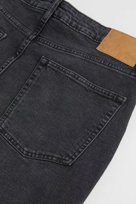 Slim Straight High Ankle Jeans