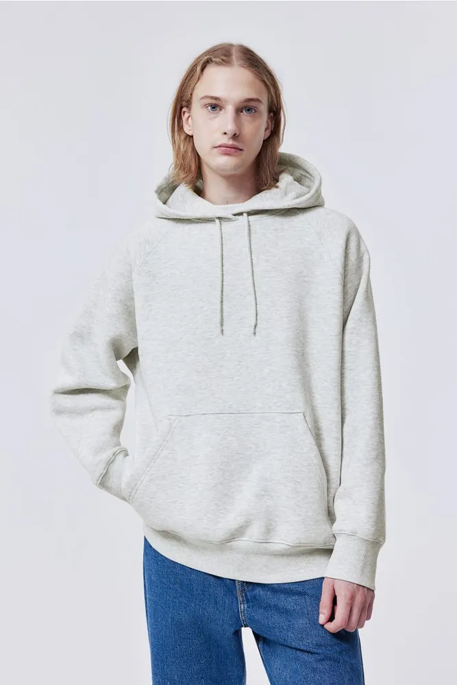 H&M Post | Oversized Mall Connecticut Hoodie Fit