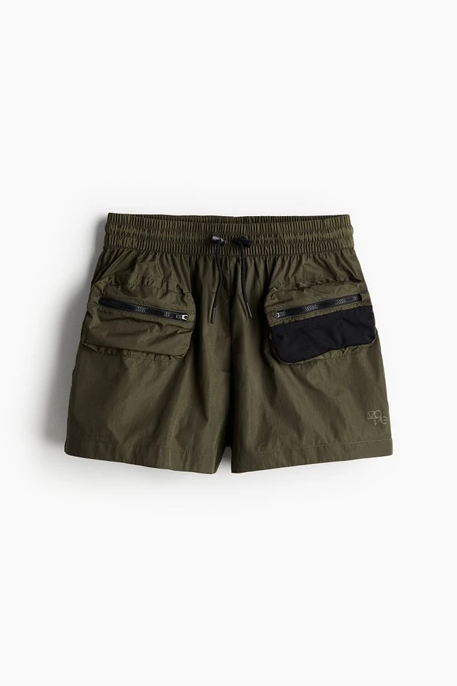 Water-repellent Hiking Shorts