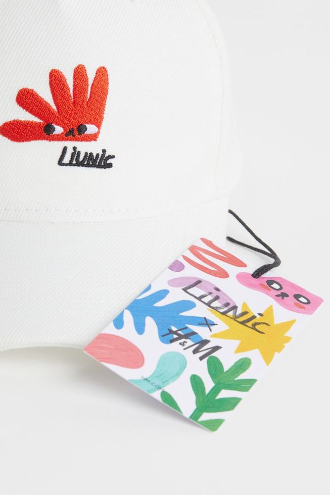 Embroidered-detail Cap