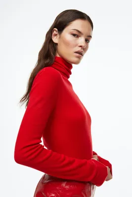 Cashmere-blend Turtleneck Sweater
