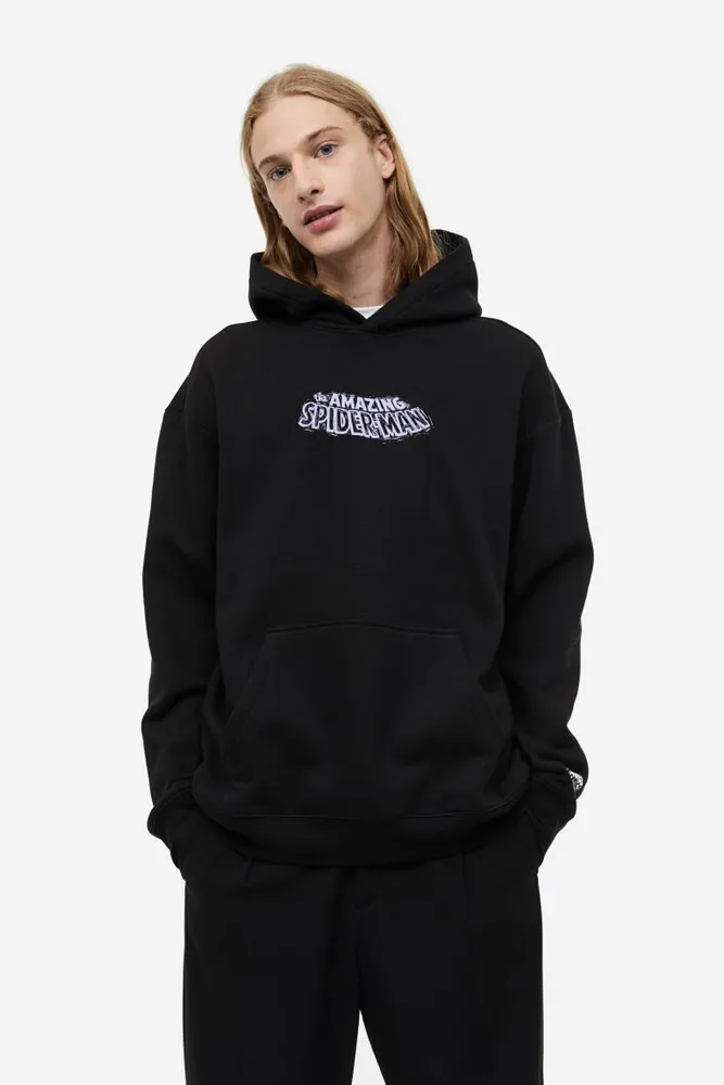 https://galeriesdelacapitale.com/shop/en-CA/product/relaxed-fit-hoodie-hm-0f4687?modelu003d3u0026variantu003d0
