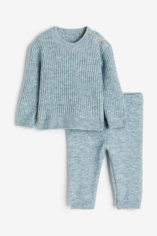 H&M 2-piece Knit Set  CoolSprings Galleria