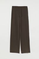 Wide-cut Pants with Side Stripes