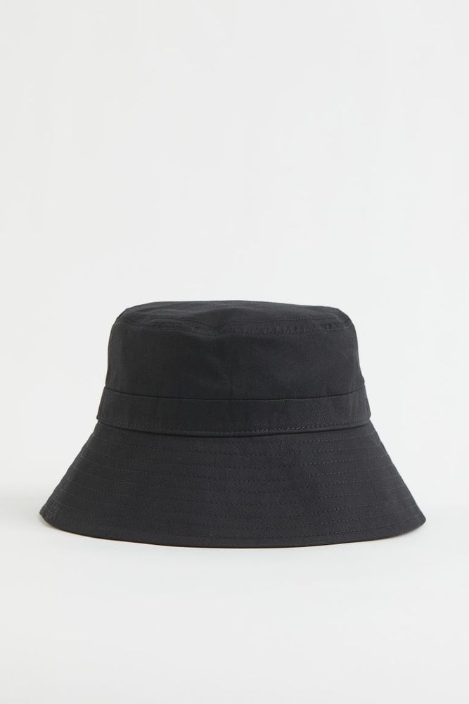 Wide-brimmed Bucket Hat
