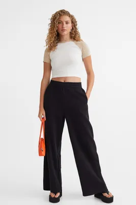 Wide-leg Joggers
