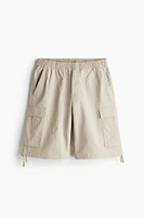 Loose Fit Twill Cargo Shorts