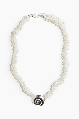 Short Beaded Necklace