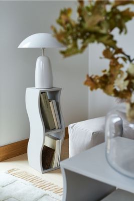 Lampe de table en métal