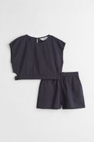 2-piece Top and Shorts Set