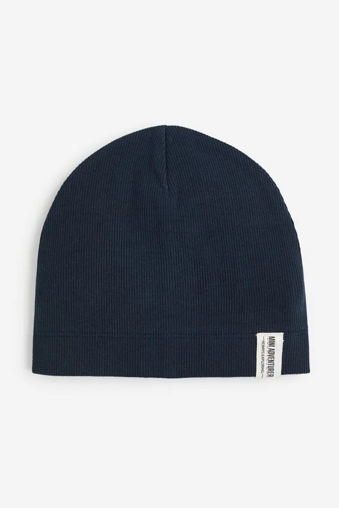 Ribbed Beanie