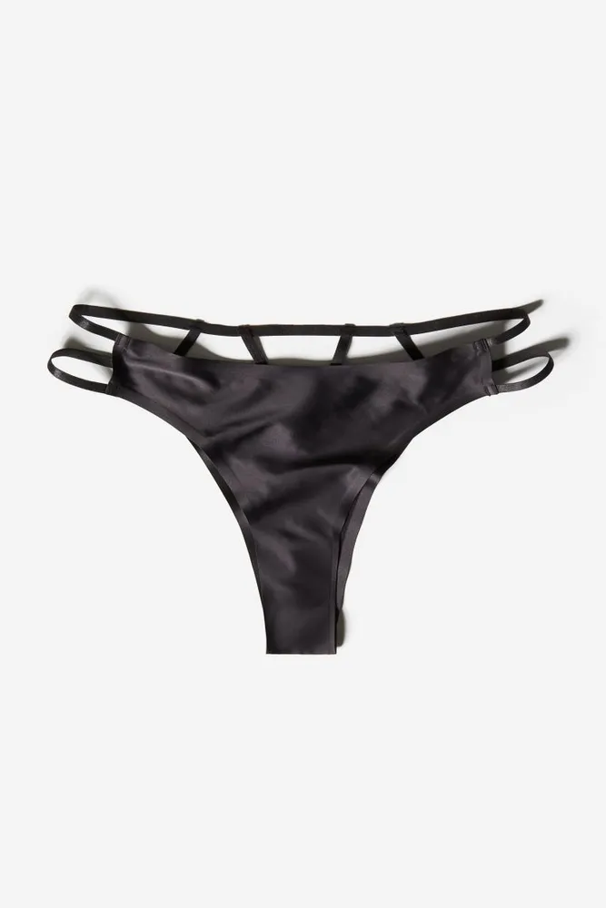 H&M Brand New Black Seamless Panty