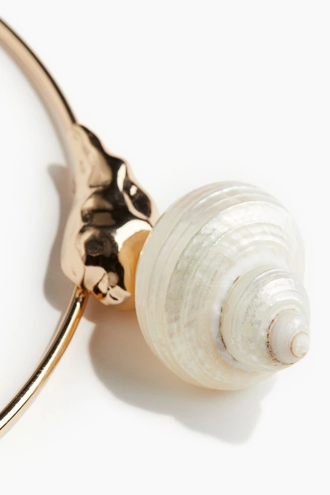 Seashell-pendant Necklace