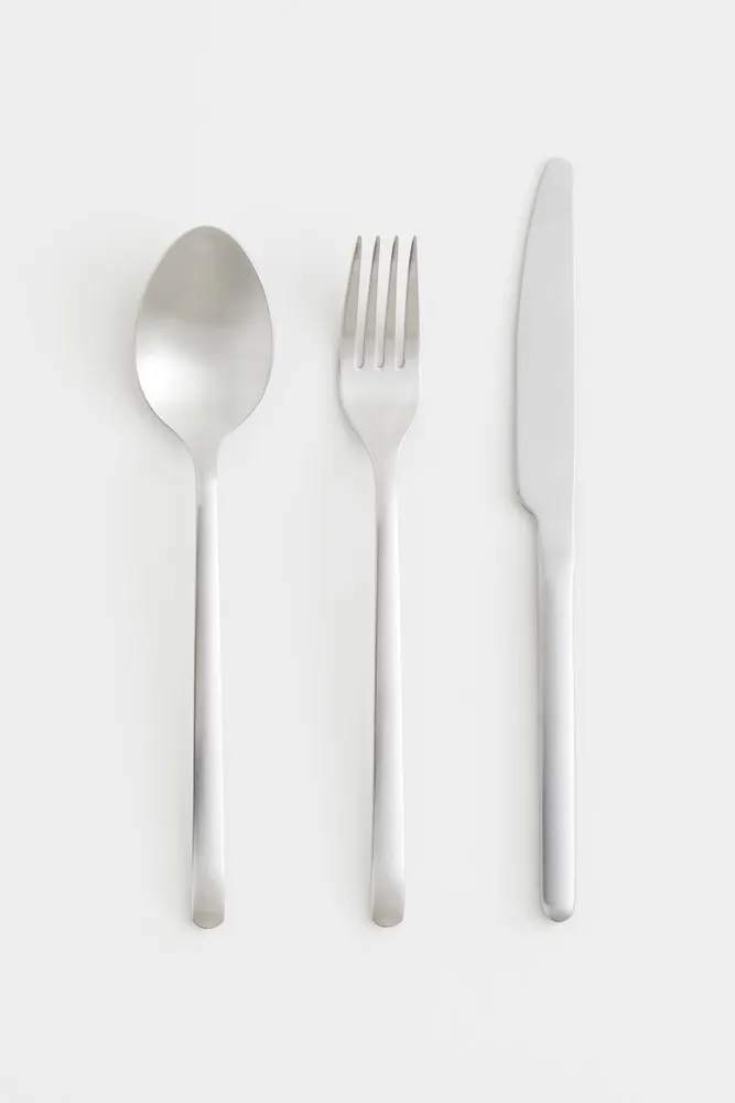 Lot de 3 pièces d’une ménagère