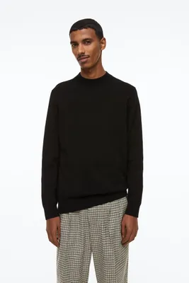 Slim Fit Fine-knit Mock Turtleneck Sweater