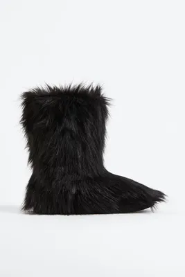 Warm-lined Fluffy Boots