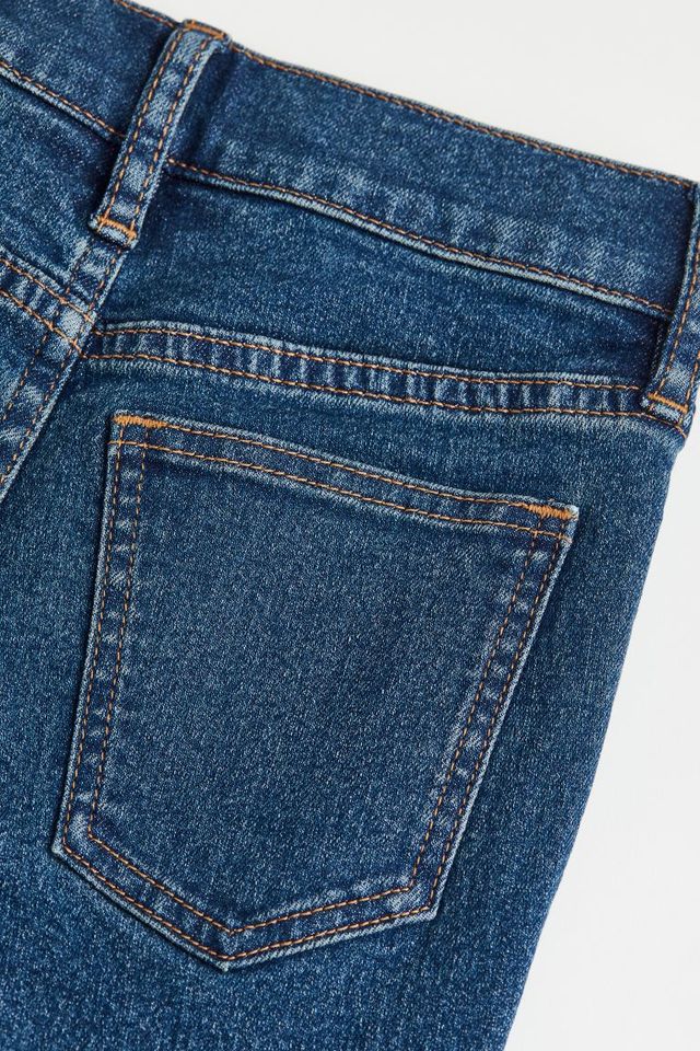 Basic Blue Comfort Jean