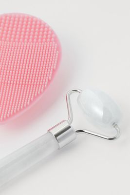 Face Roller and Cleansing Pad Kit