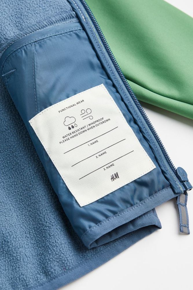 Water-resistant Softshell Jacket