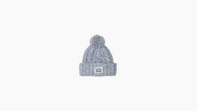 Backpatch Pom Pom Beanie