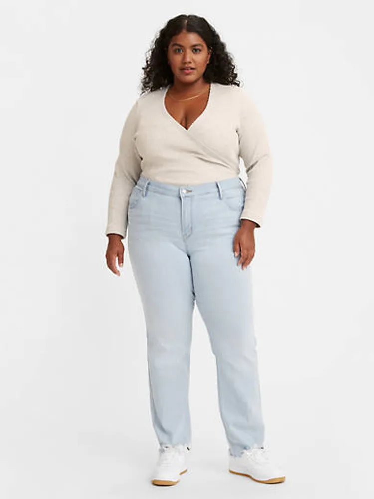 724 High Rise Slim Straight Women's Jeans (Plus)