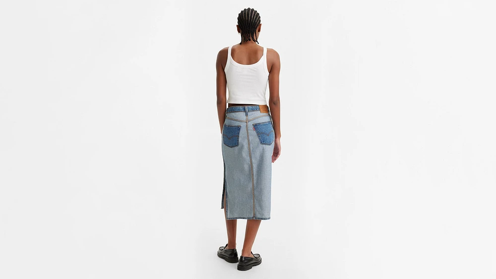 Reverse Side Slit Skirt