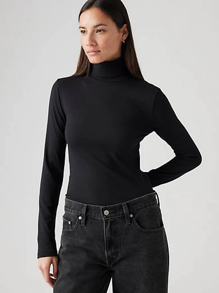 Dreamy Turtleneck Top