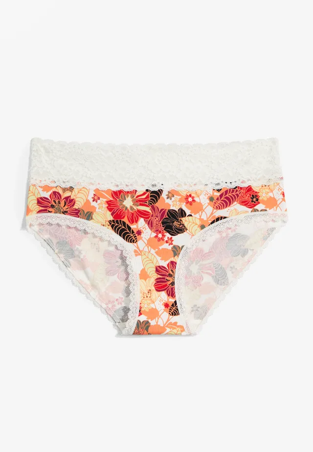 Panties Hipster Style. Floral Panties. Raninculus Flower Print. Comfortable  Cotton Panties. Handmade. Cotton High Waisted Underwear. 