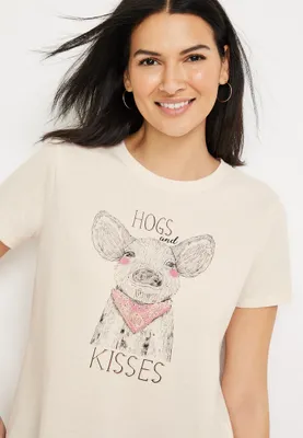 Hogs And Kisses Graphic Tee