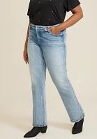 Plus edgely™ Loose Mid Rise Bootcut Jean