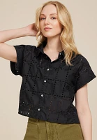 Vigoss® Eyelet Button Down Cropped Shirt