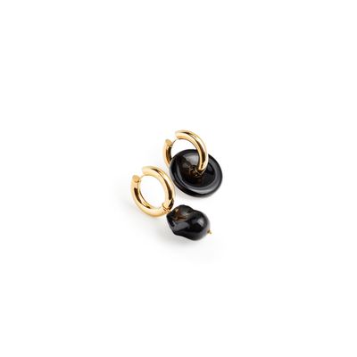 Boucles d'oreille dépareillées