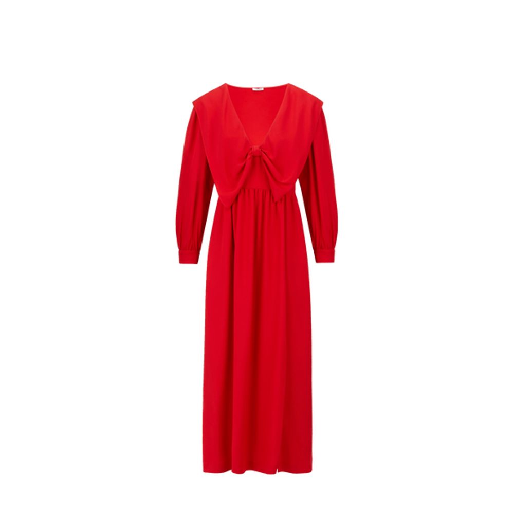 Robe longue en satin
