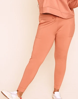 Jenesis Fitted Legging Plus