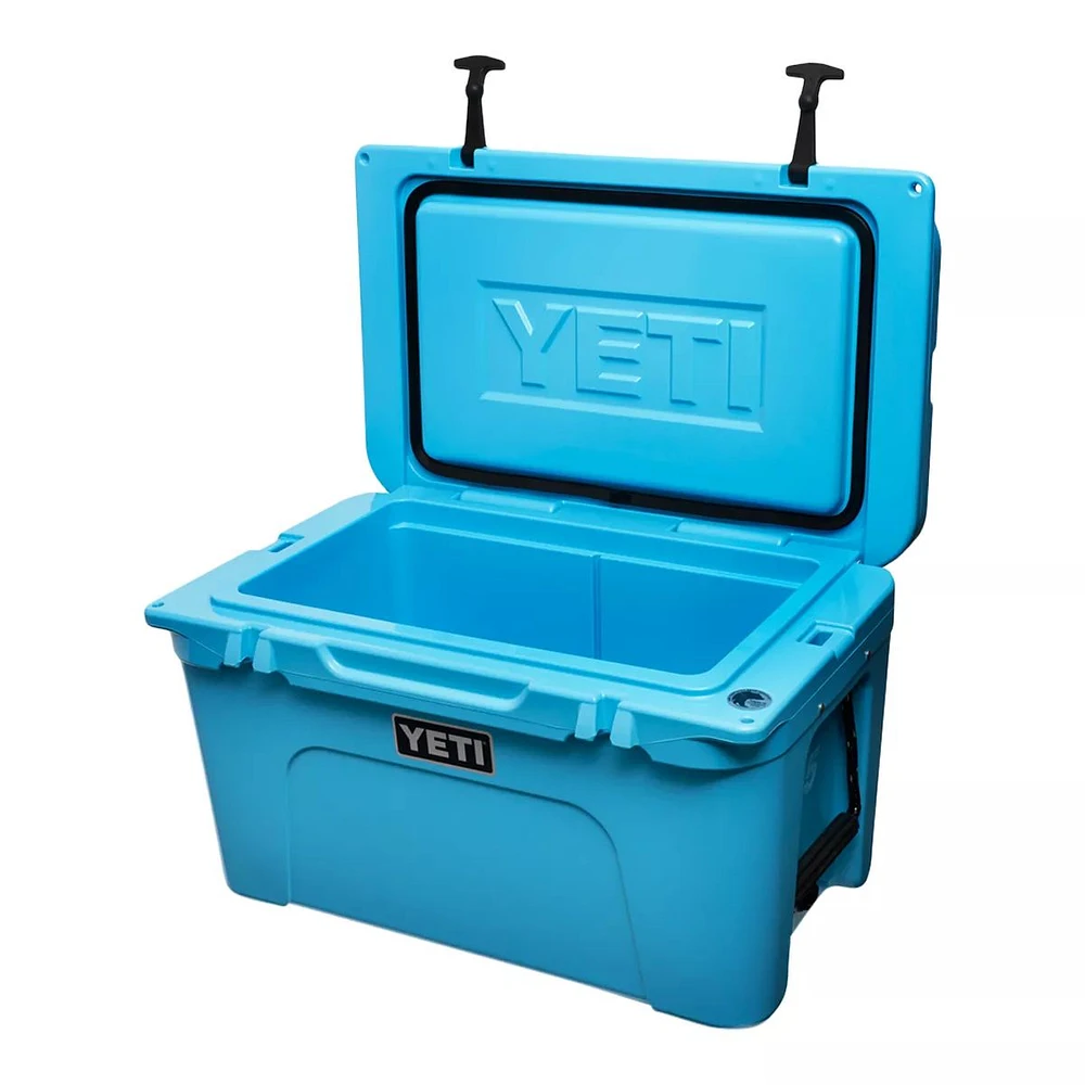 YETI Tundra 45 Cooler