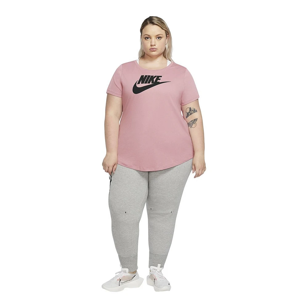 Nike Sportswear Women's Plus Essential Futura T Shirt