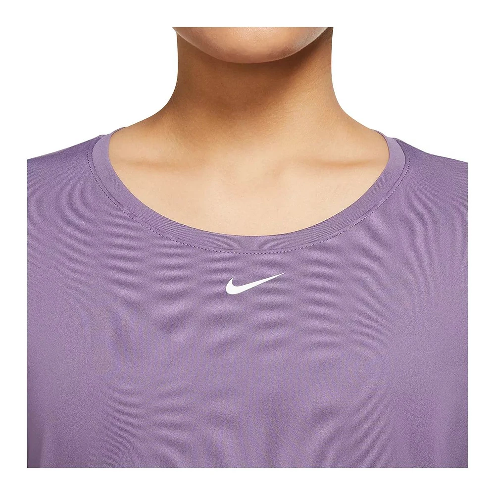 Nike Women's One Standard Long Sleeve Shirt