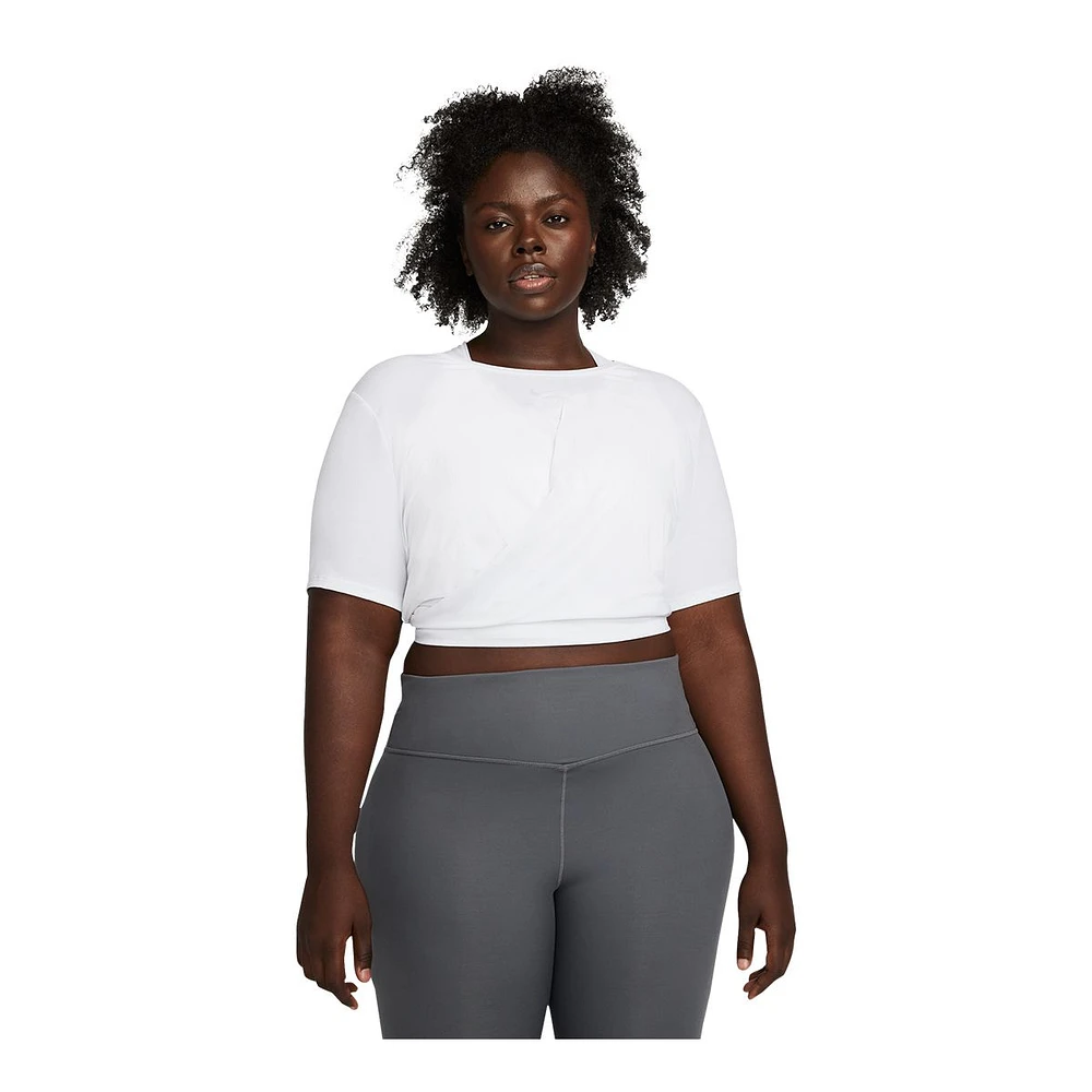 Nike Women's One Luxe Twist Workout Crop T Shirt, Dri-FIT