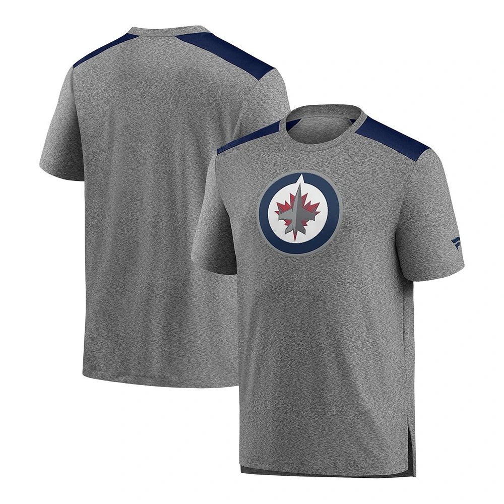 Winnipeg Jets Fanatics Travel And Training Clutch T Shirt