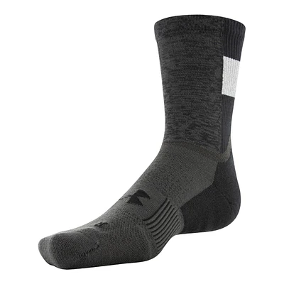 Under Armour Men's dry Athletic Crew Socks, Moisture-Wicking