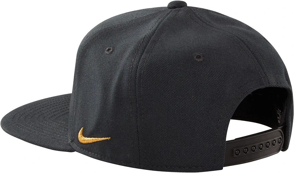 Nike Pro Boys' Hockey Flatbill Cap