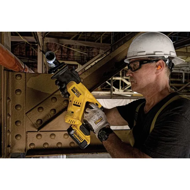 DEWALT DCS387B 20V MAX Li-Ion Compact Reciprocating Saw (Tool Only)  Hillside Shopping Centre